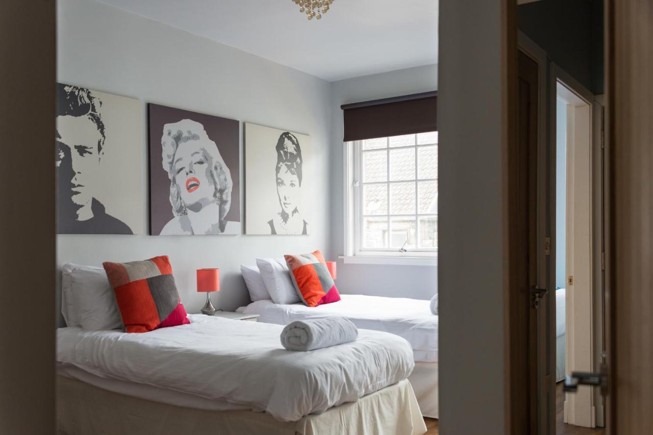 Royal Mile Modern Apartment 에든버러 외부 사진